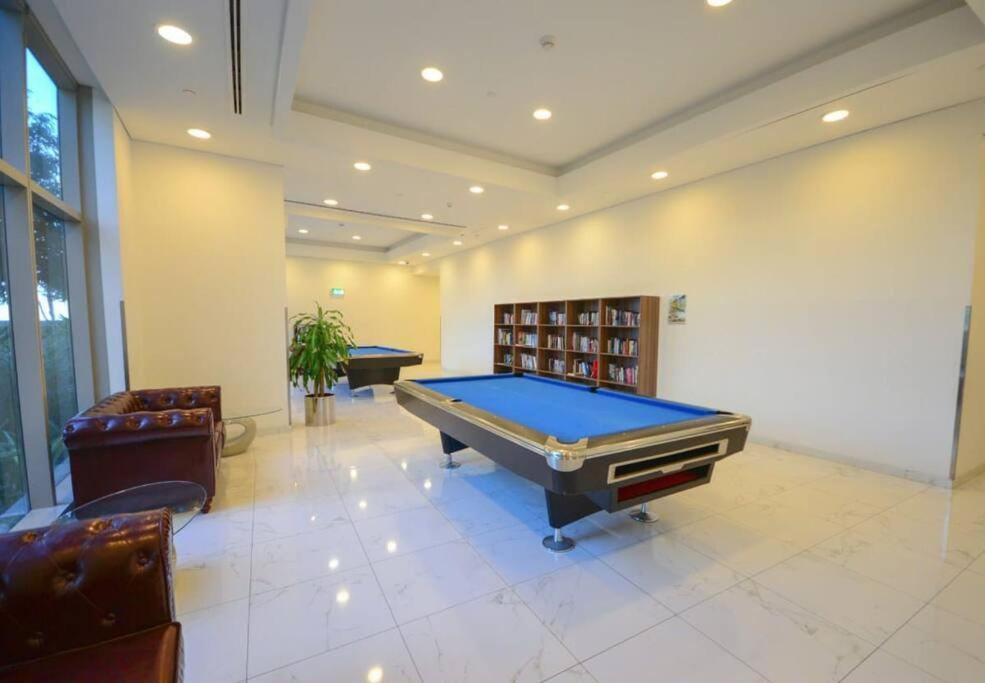 Cozy 1Br In Iconic Tower Apartment Abu Dhabi Exterior foto